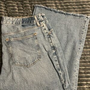 A&F Curve Love High Rise Cropped Wide Leg Jean